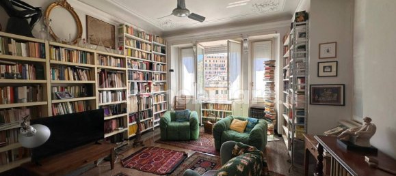 Apartamento T3 em Genoa, Italy N.º 329889 2