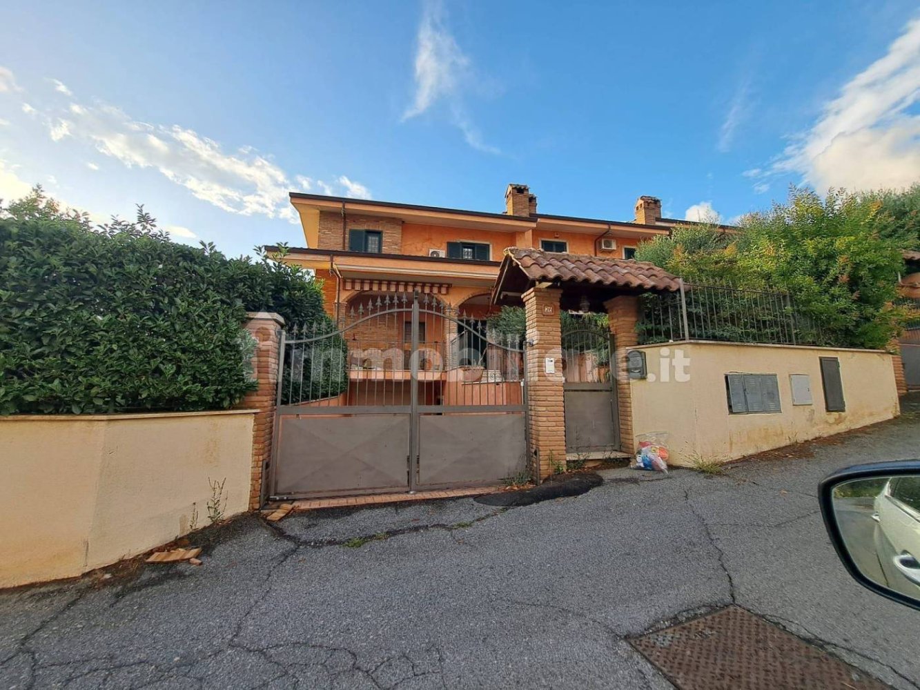 2 bedrooms Villa in Marcellina, Italy No. 271098