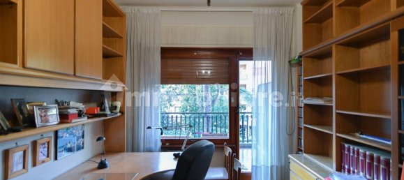 4 bedrooms Apartment in Rome, Italy No. 315186 20
