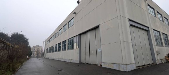 3250m² Warehouse in Cinisello Balsamo, Italy No. 12662 44