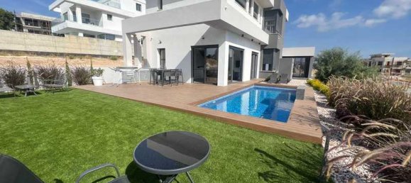 4 bedrooms Villa in Agios Athanasios, Cyprus No. 14639 2