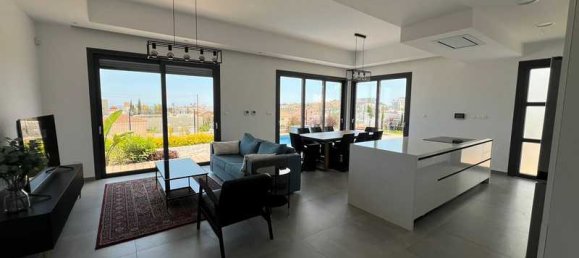 4 bedrooms Villa in Agios Athanasios, Cyprus No. 14639 10