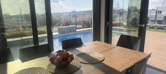 4 bedrooms Villa in Agios Athanasios, Cyprus No. 14639 15