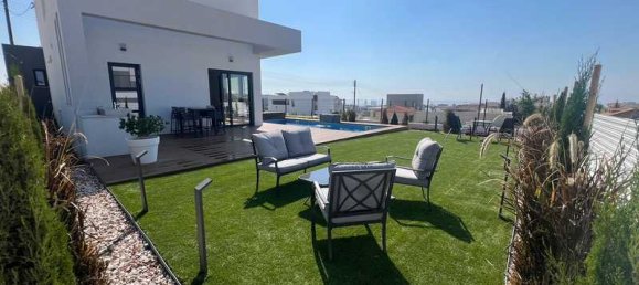 4 bedrooms Villa in Agios Athanasios, Cyprus No. 14639 4