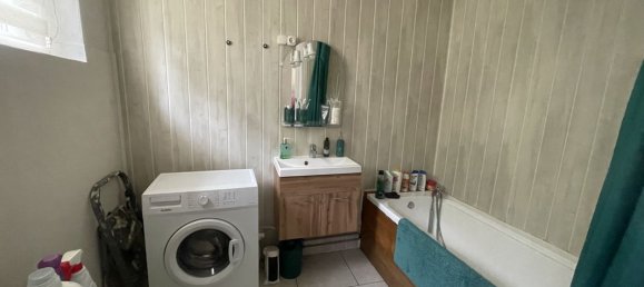 Casa de 3 dormitorios en Villeneuve-l'Archeveque, France No. 340240 5