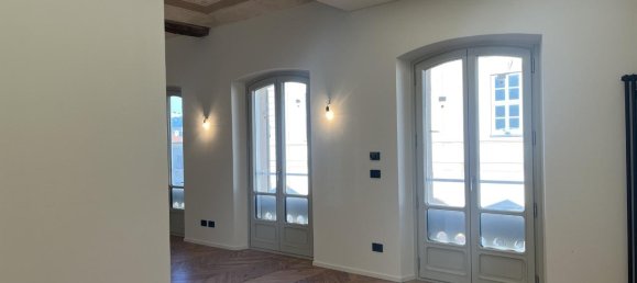 Квартира с 9 комнатами в Кунео, Италия № 235486 4