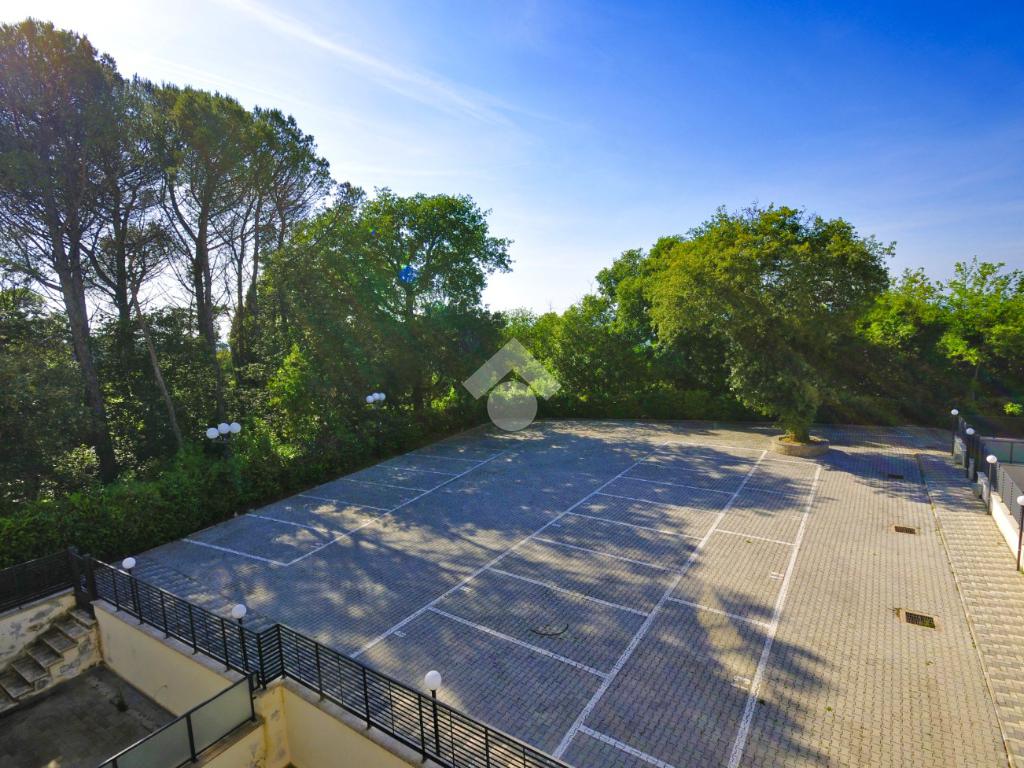 Garage à Marino, Italy 26m² No. 320852