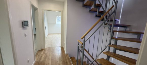 Adosado de 4 dormitorios en Furth, Germany No. 244514 7