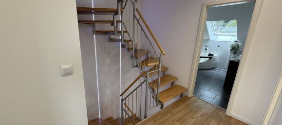 Adosado de 4 dormitorios en Furth, Germany No. 244514 6