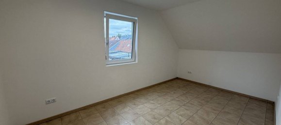 Adosado de 4 dormitorios en Furth, Germany No. 244514 9