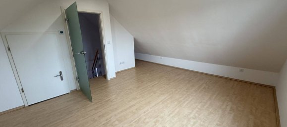 Adosado de 4 dormitorios en Furth, Germany No. 244514 14