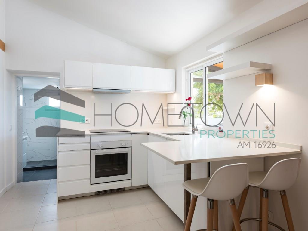 2 bedrooms House in Faro, Portugal No. 332013