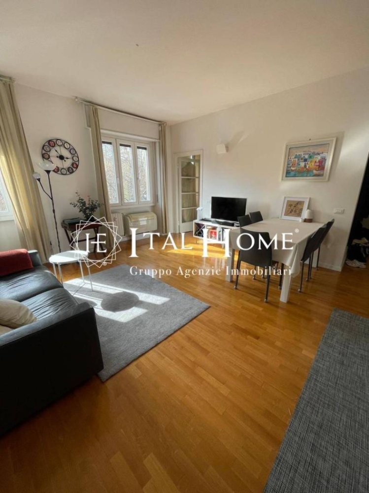 1 chambre Appartement à Milan, Italy No. 336214