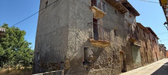 3 bedrooms House in Huesca, Spain No. 154986 7