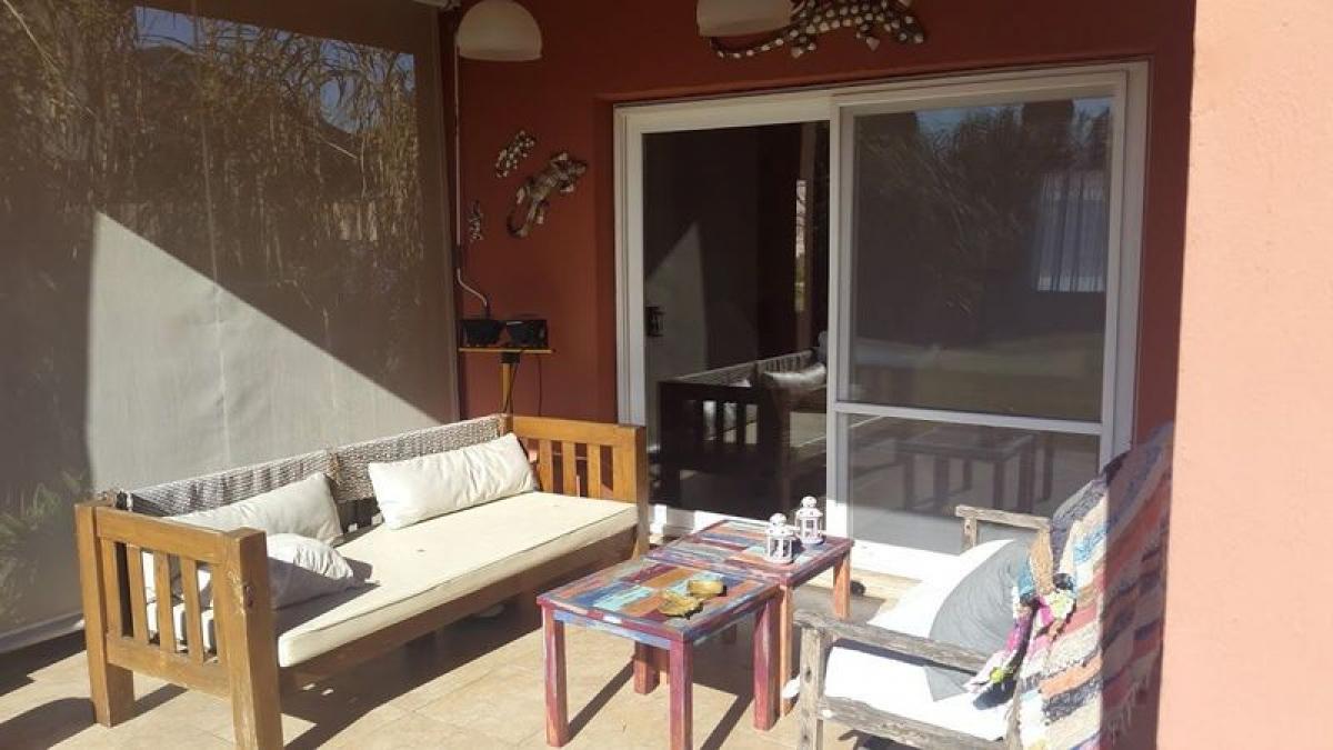 Casa T4 em Tigre, Argentina N.º 13882