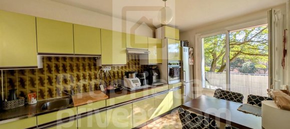 3 Schlafzimmer Wohnung in Echirolles, France, Nr. 201992 2