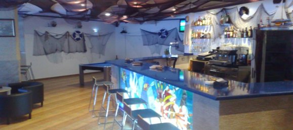 170m² Commercial property in Torrevieja, Spain No. 13023 8