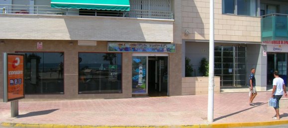 170m² Commercial property in Torrevieja, Spain No. 13023 19