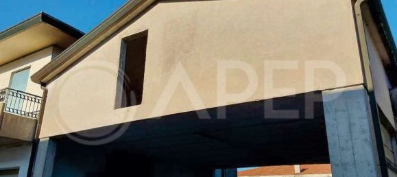 890m² Warehouse in Noventa Padovana, Italy No. 309460 33