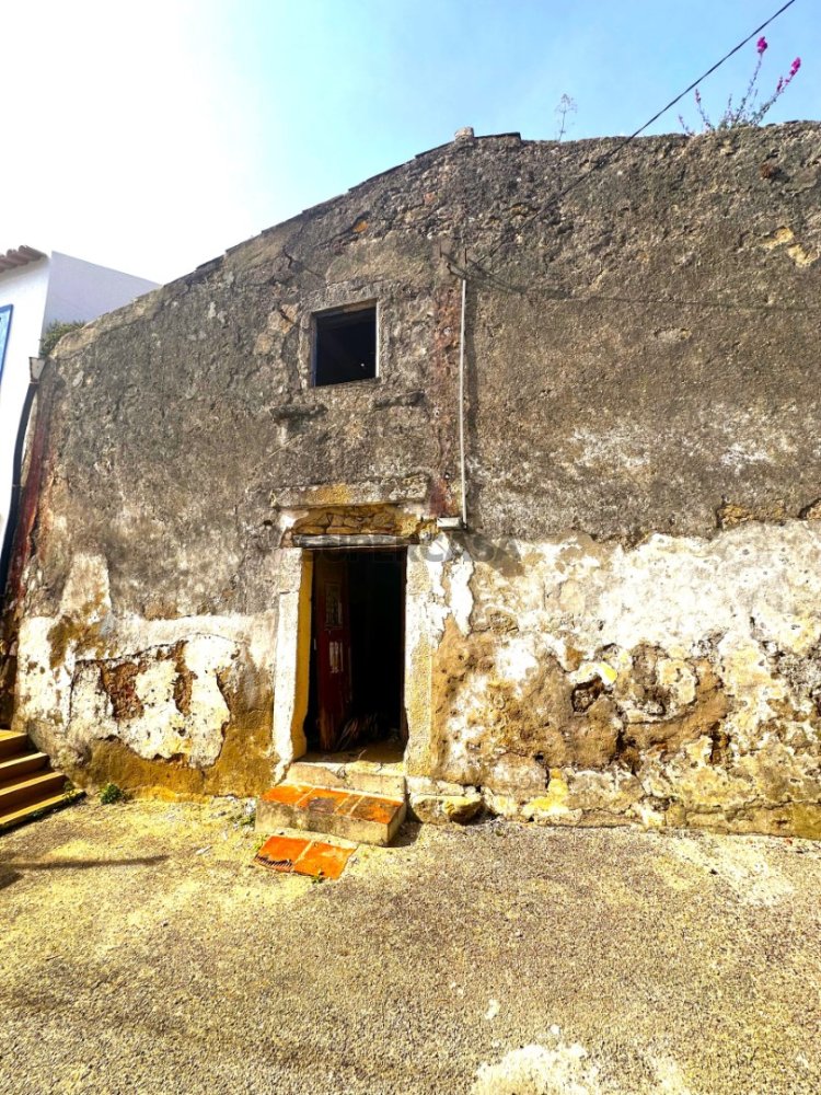 1 bedroom House in Bucelas, Portugal No. 209468