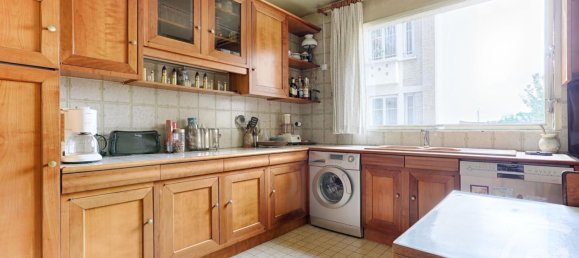 2 bedrooms Apartment in Paris, France No. 172892 7