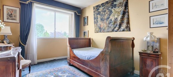 2 bedrooms Apartment in Paris, France No. 172892 5