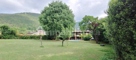 Дом с 5 спальнями в Наве, Италия № 2380 44