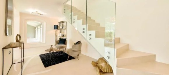 5 bedrooms Villa in Mougins, France No. 346904 11