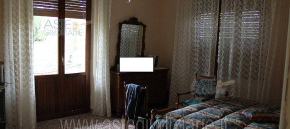 5 rooms Apartment in Atri, Italy No. 98370 18