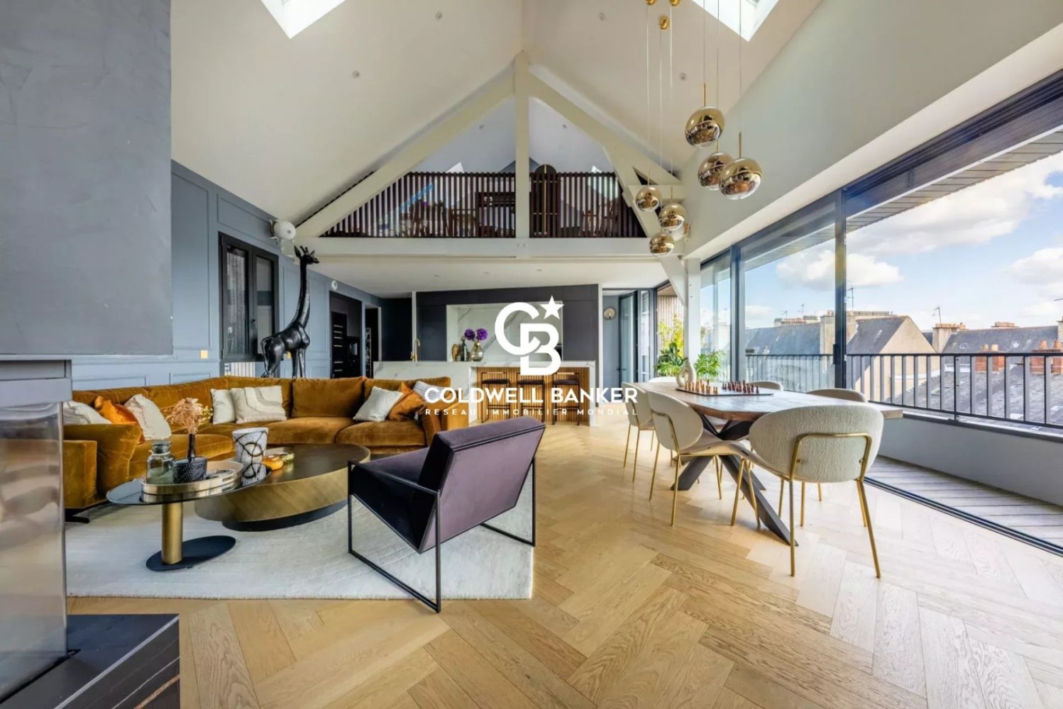 5 bedrooms Penthouse in Nantes, France No. 293142