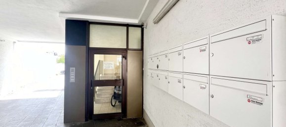 30 rooms Building in Wetteraukreis, Germany No. 51972 42