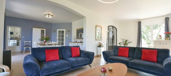 4 Schlafzimmer Haus in Vendome, France, Nr. 288651 2