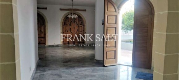 3 bedrooms Villa in Iklin, Malta No. 4790 4