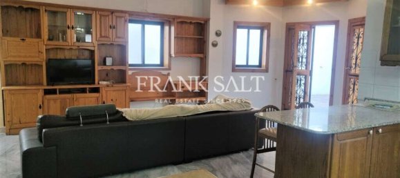 3 bedrooms Villa in Iklin, Malta No. 4790 7