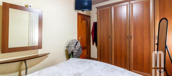 Casa de 3 dormitorios en Barcelona, Spain No. 69793 19