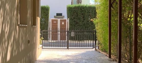 4 bedrooms Villa in Limassol, Cyprus No. 12759 15