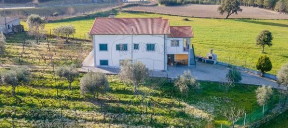 4 غرف نوم منزل في Celorico da Beira, Portugal رقم 36544 28