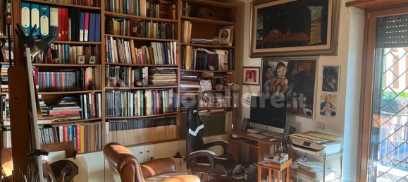 4 bedrooms Villa in Rome, Italy No. 323999 12