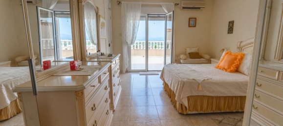 5 bedrooms House in Rojales, Spain No. 182045 24