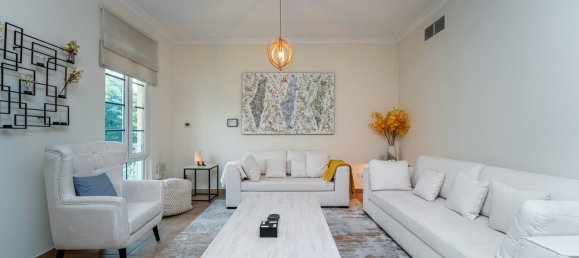 Квартира с 2 спальнями в Green Community, ОАЭ № 110706 3