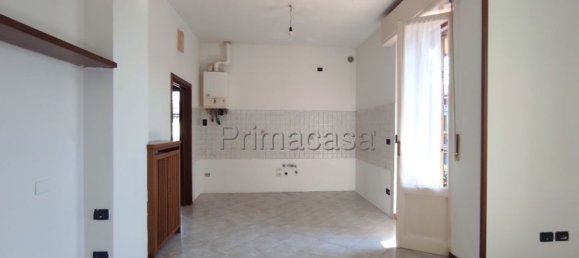 5 bedrooms Apartment in Castel d'Azzano, Italy No. 365992 12
