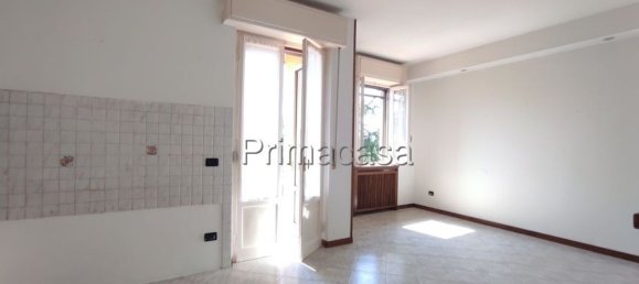 5 bedrooms Apartment in Castel d'Azzano, Italy No. 365992 13