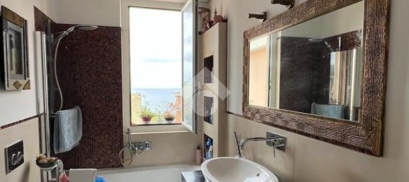 Apartamento T2 em Cogoleto, Italy N.º 268774 24