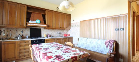 Casa de 7 divisões em Villastellone, Italy N.º 32738 9