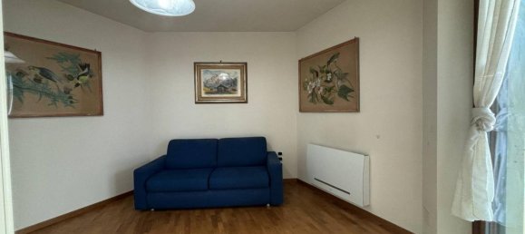 3 rooms Apartment in Florence, Italy No. 159725 17