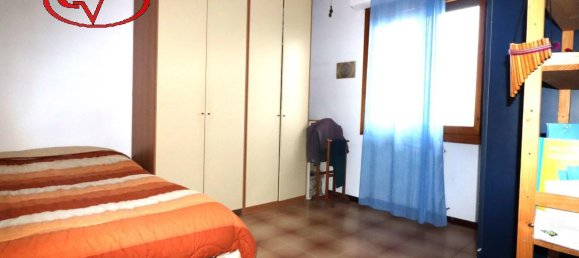 Apartamento de 5 divisões em Montevarchi, Italy N.º 233809 22