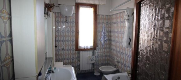 Apartamento de 5 divisões em Montevarchi, Italy N.º 233809 36