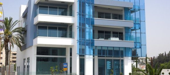 183m² Commercial property for sale in Limassol, Cyprus № 24917 2