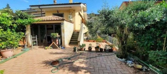 Apartamento de 3 habitaciónes en Rome, Italy No. 147206 13