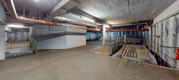  Garage in Penzing, Austria No. 106594 3